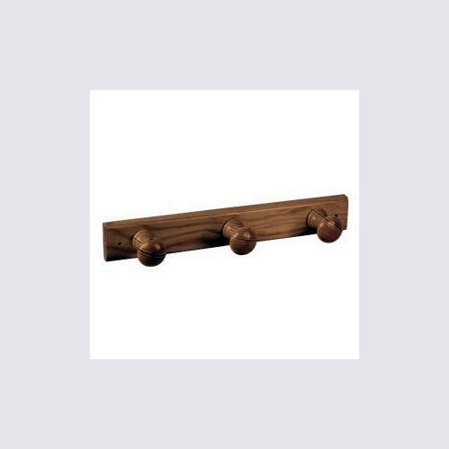 PERCHA NESU 3 POMOS PINO LACA MIEL