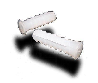 TACO PLASTICO SUMIPLAS  9 (B/25 UDS.)
